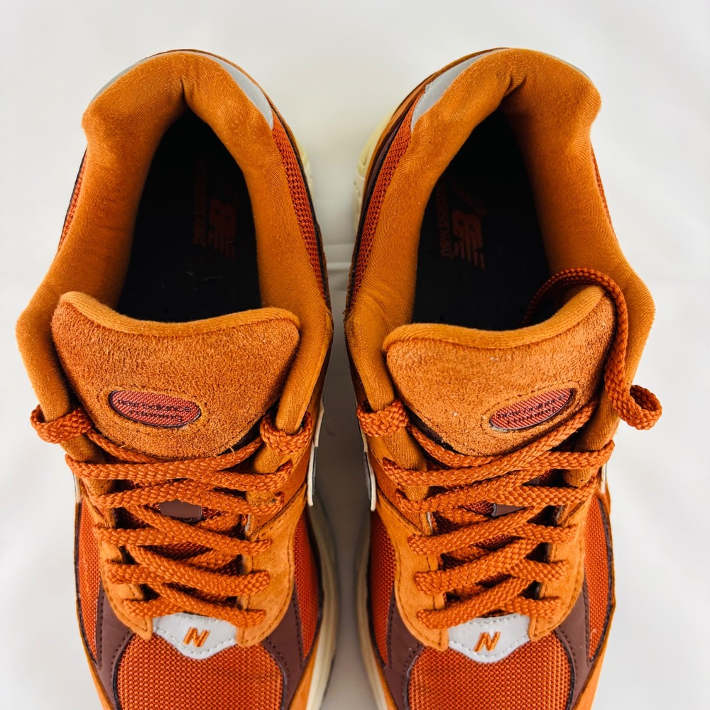 New Balance 2002R Men's Sz 9 Sneakers Rust Orange Suede Athletic Running Shoes - Picture 6 of 12